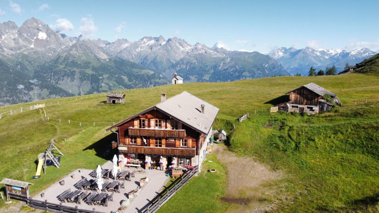 Almgasthaus Glocknerblick Гроскирххайм Экстерьер фото